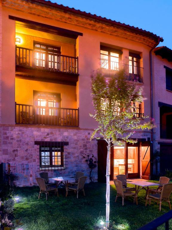 Casa Rural La Parra De Maribel Alquezar Ngoại thất bức ảnh
